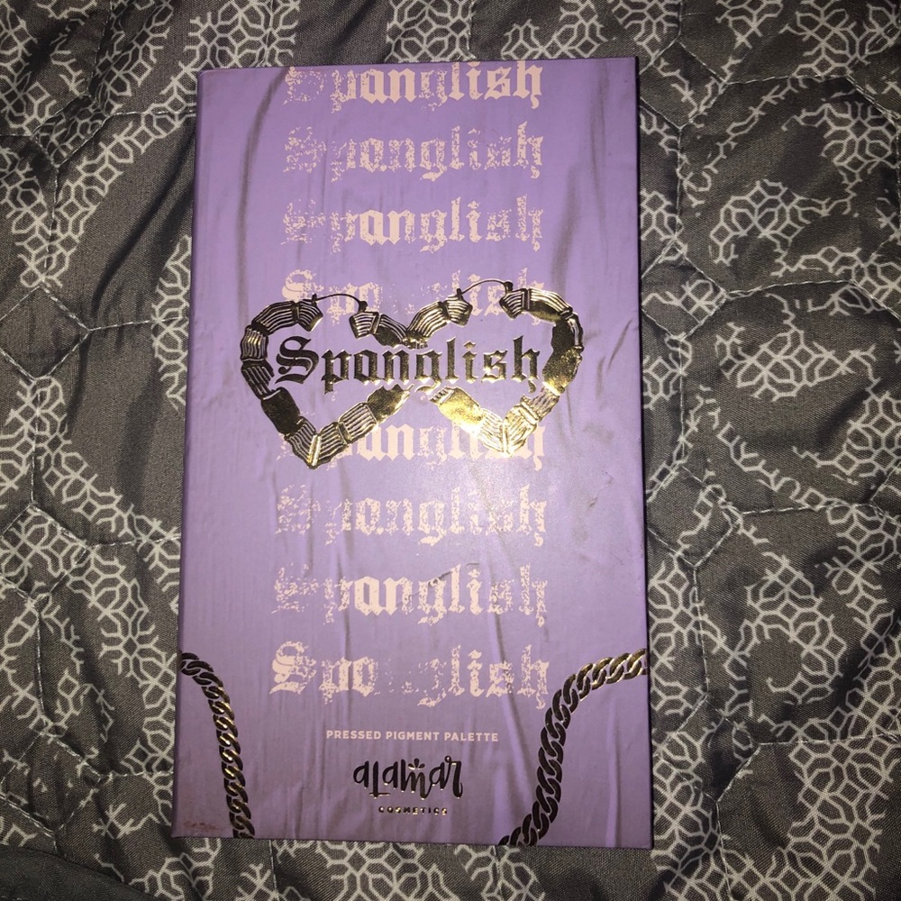 alamar cosmetics: spanglish eyeshadow palette